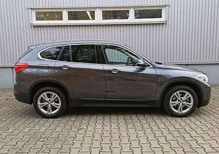 BMW X1 sDrive18i Advantage