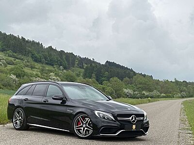 Mercedes-Benz C 63 AMG C 63 S AMG T/Perf.AGA/Comand/Burmester/Kamera/