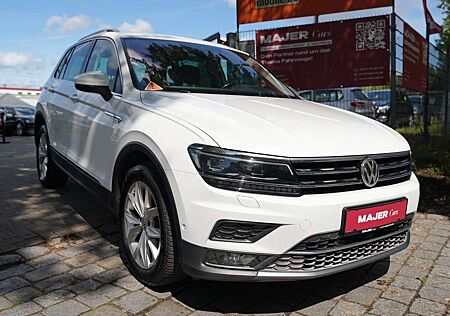 VW Tiguan Volkswagen Highline 4M*HEAD-UP*LED*ACC*CARPLAY