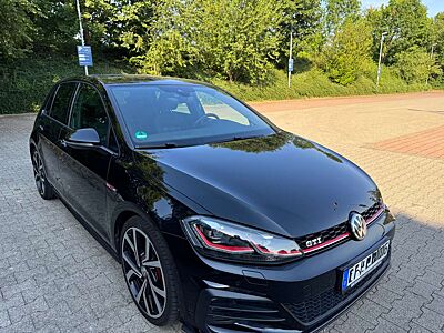 Volkswagen Golf GTI Golf GTI (BlueMotion Technology) DSG Mk7.5 (Facelift)