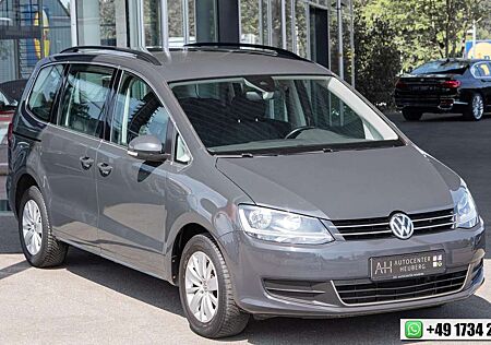 VW Sharan Volkswagen Comfortline 7 SITZER NAVI PDC KLIMA