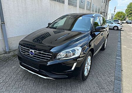 Volvo XC 60 XC60 XC60 Summum 2WD** Gepflegt**