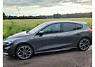 Ford Focus 1.5 EcoBoost Start-Stopp-System ST-LINE