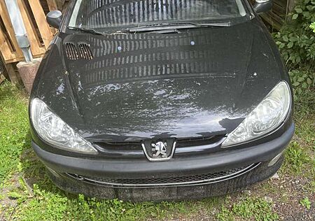 Peugeot 206 75 Automatik Premium