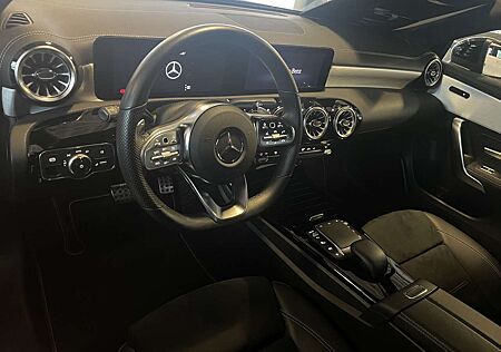 Mercedes-Benz A 200 Edition 2020 (177.087)