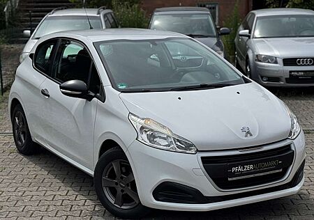Peugeot 208 1.Hand 31.000 km Scheckheftgepflegt 8fach bereift