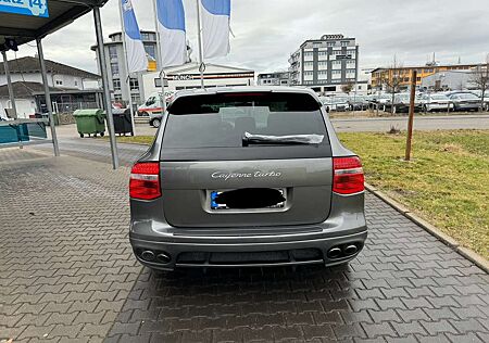 Porsche Cayenne Turbo