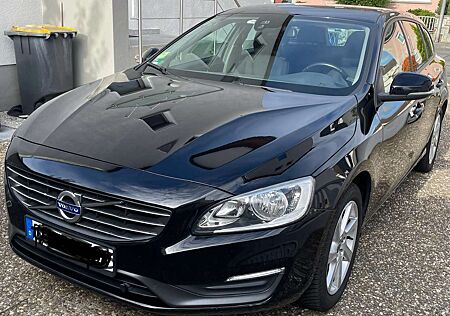Volvo V60 D4 Kinetic
