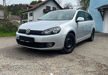 VW Golf Volkswagen 1.6 TDI DPF Highline