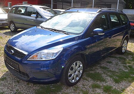 Ford Focus Turnier 2.0 16V Aut. Style