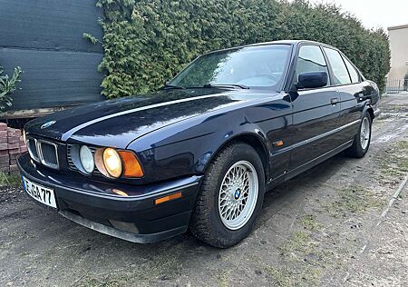 BMW 525 525tds Executive e34