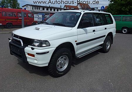 Mitsubishi Pajero Sport 2.5 TD GLX * Original nur 42 tkm * Top Zustand !