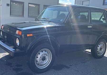 Lada Niva 4x4 Only TÜV NEU 2025