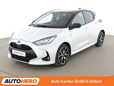 Toyota Yaris 1.5 Hybrid Style Aut.*NAVI*LED*CAM*SPUR*PDC*SHZ*
