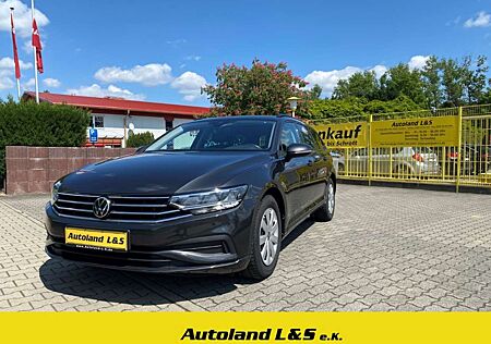 VW Passat Volkswagen Variant 2.0 TDI,LED,Navi,SH,PDC,Kamera,WKR, 1. Han