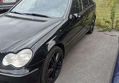 Mercedes-Benz C 230 7G-TRONIC Avantgarde Sport Edition