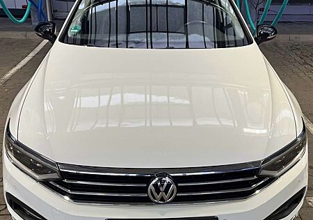 VW Passat Variant Volkswagen Elegance AHK,IQ Light-LED Matrix