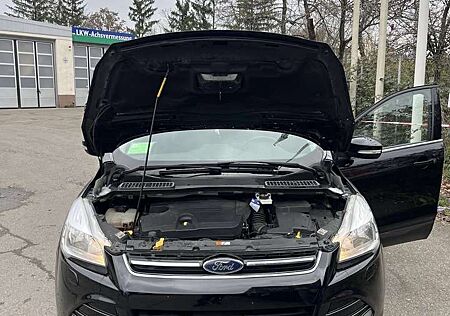 Ford Kuga 2.0 l Diesel – gepflegt, TÜV neu