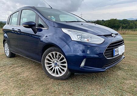 Ford B-Max 1.0 EcoBoost Titanium