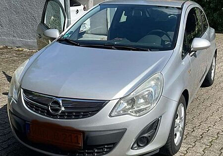 Opel Corsa 1.4 16VSatellite