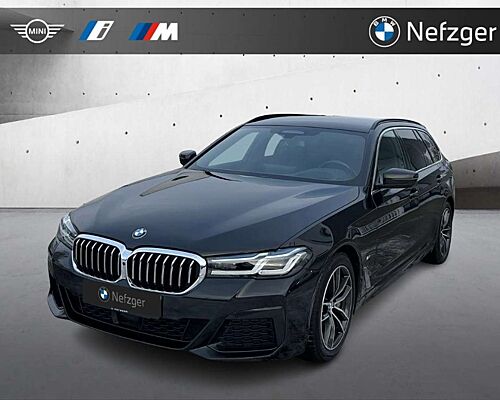 BMW 540 d xDrive Touring M Sport Soft-Close Head-Up