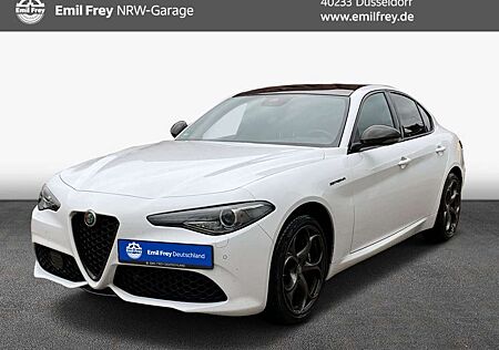 Alfa Romeo Giulia 2.0 Turbo 16V Estrema, Pano, ACC, Kamera