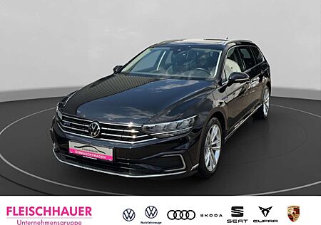 VW Passat Volkswagen GTE 1.4 TSI Navi+Pano+AHK+Rear View+LED+CarPlay