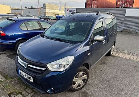 Dacia Dokker Laureate