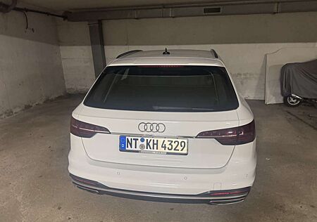 Audi A4 Avant 35 TDI S tronic advanced
