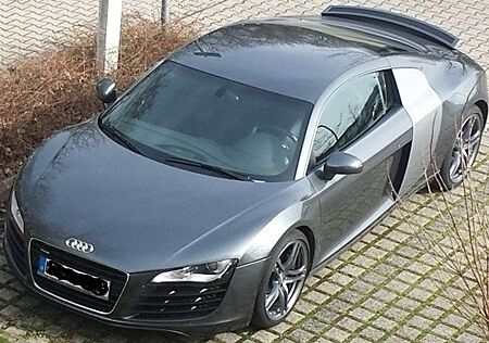 Audi R8 4.2 FSI quattro R tronic