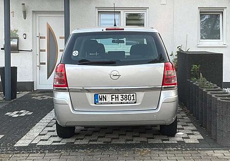 Opel Zafira 1.6 ecoFLEX Family
