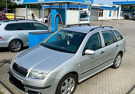 Skoda Fabia 1.4 16V Elegance