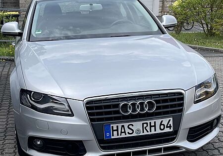Audi A4 Avant Ambiente 2.0 TDI DPF multitronicAmbition