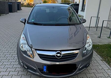 Opel Corsa Edition "111 Jahre", HU neu