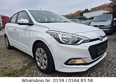 Hyundai i20 blue Trend