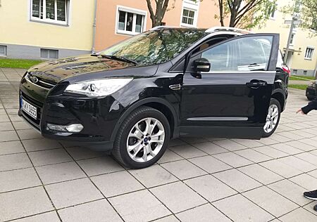 Ford Kuga 2.0 TDCi 4x4 SYNC
