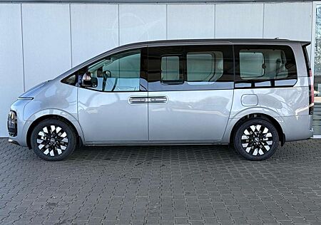 Hyundai Staria Luxury 1.6 T-GDi HEV 2WD 7-Sitzer / ACC 360° Ka...
