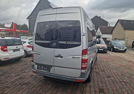 Mercedes-Benz Sprinter Mit Rollstuhl Rampe