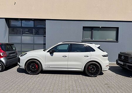 Porsche Cayenne GTS Sportdesign Approved-03.26