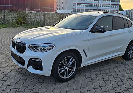 BMW X4 xDrive 30d Aut M-Paket Voll LED Pano-Dach 360° Kam