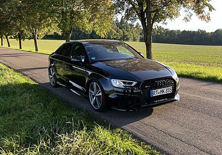 Audi RS3 Limousine S tronic