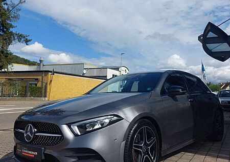 Mercedes-Benz A 200 + AMG+ 8Fach+ V.historie