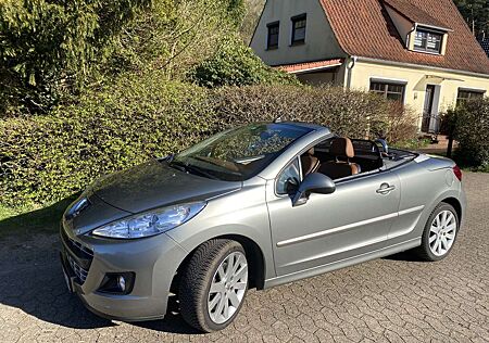 Peugeot 207 cc Platinum Lederausstattung