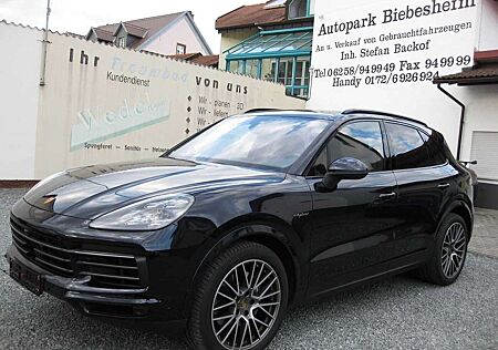 Porsche Cayenne Plug-In-Hybrid Platinum Edition 1Hand