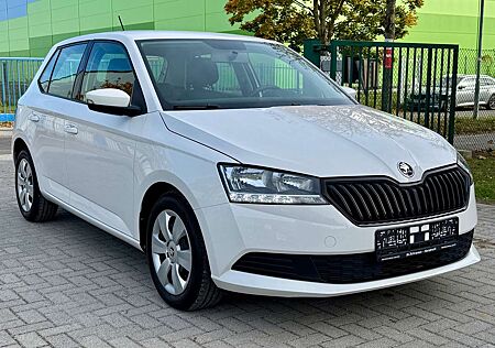 Skoda Fabia Active, PDC, DAB, Klima, el.Fh, ZV, Tageslicht LED