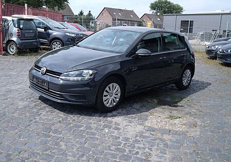 VW Golf Volkswagen VII Lim. Trendline BMT/Start-Stopp