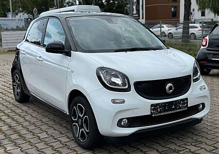 Smart ForFour "NAVI"LEDER"R .KAM" 66kW"VOLL