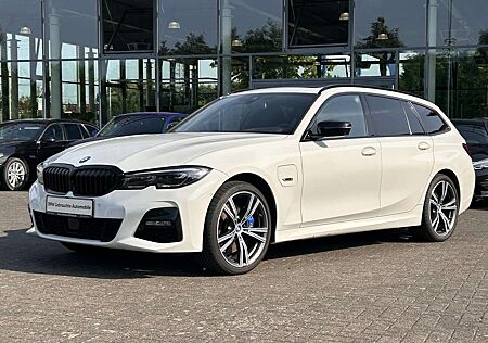 BMW 330e 330 Touring xDrive Aut. M Sport / Drive Recorder