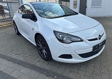Opel Astra GTC OPC Line