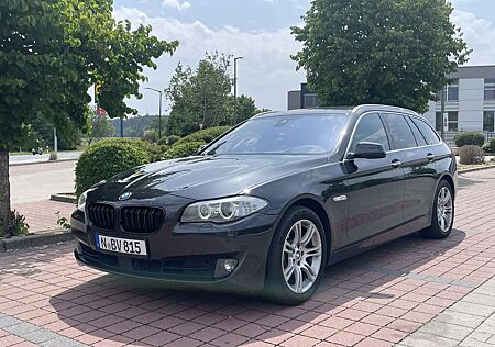 BMW 530d 530 F11 Vollausstattung gepflegt AHK Comfort